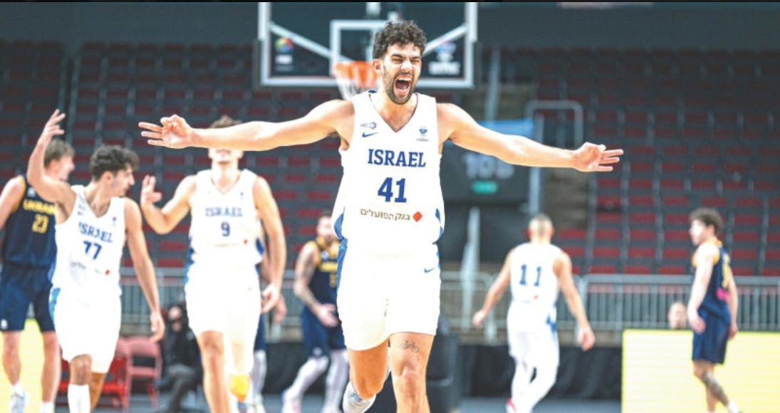 L’équipe nationale israélienne de basket-ball remporte sa place pour l’EuroBasket 2025