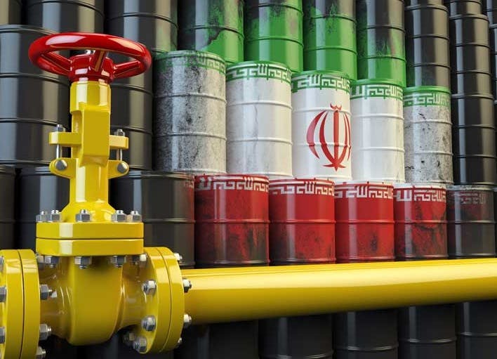 L’Iran continue d’exporter de grandes quantités de pétrole et cherche à élargir ses marchés