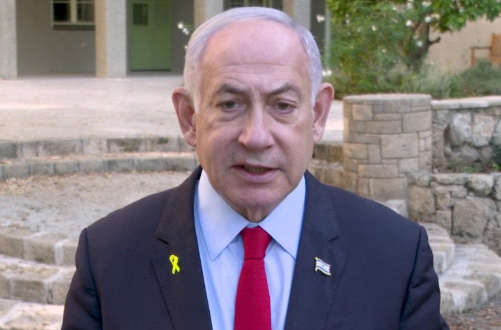 Le Premier ministre Netanyahu est libéré après une opération chirurgicale réussie et fait face à une période de convalescence